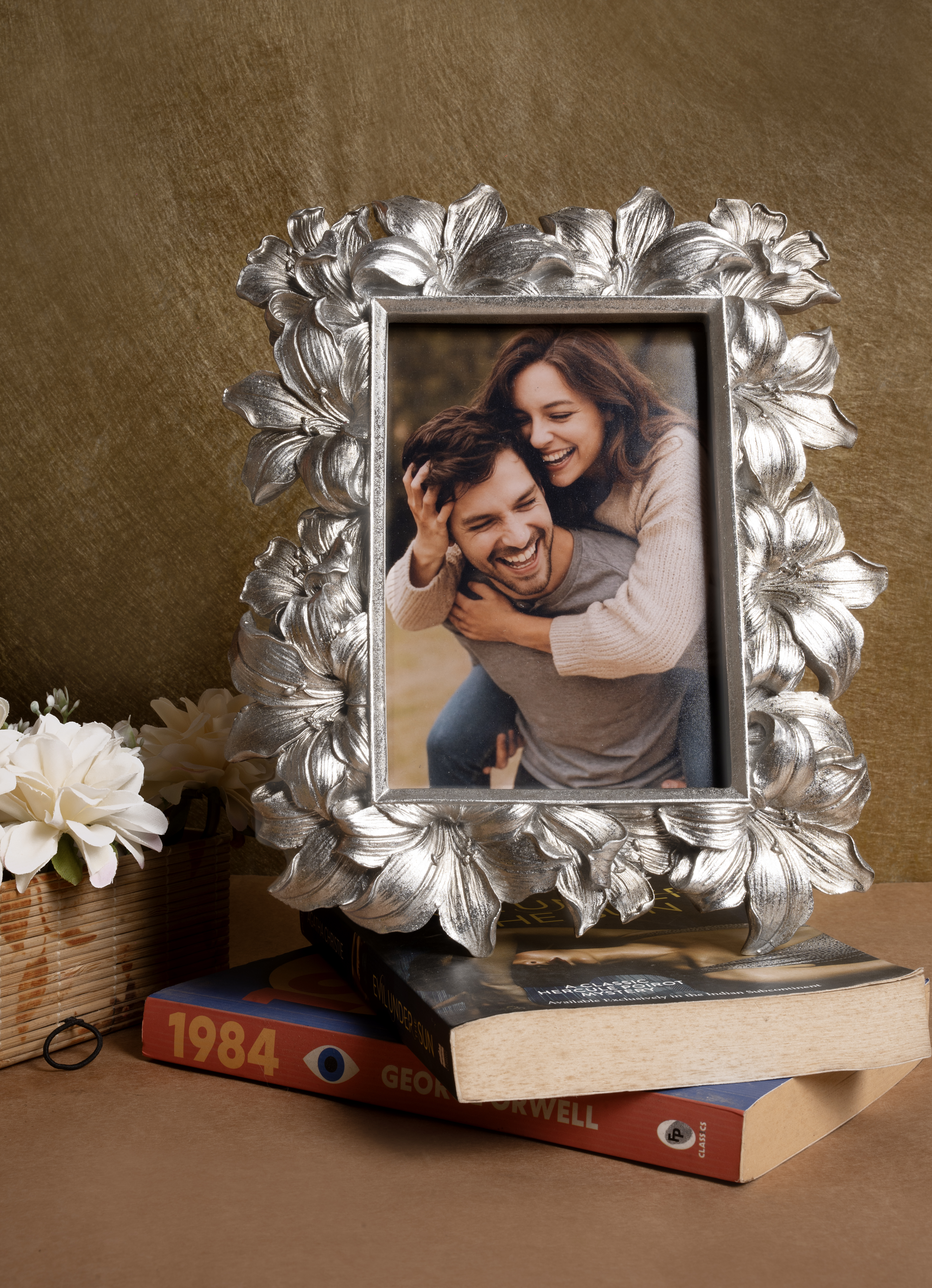 Luna Bloom Silver Frame